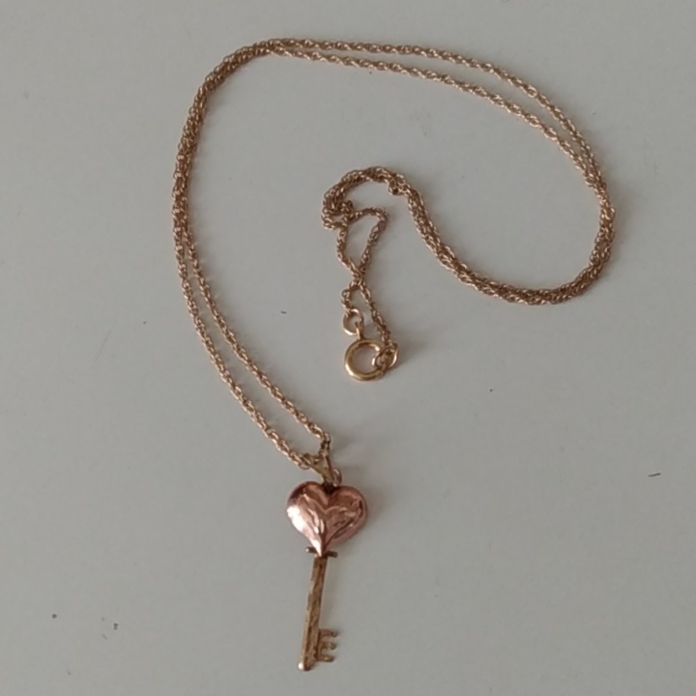 10k Rose Gold Heart Key Necklace